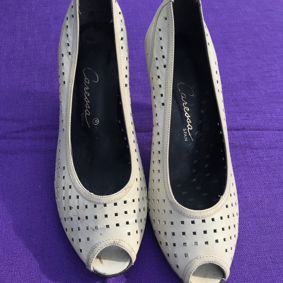 Vintage Caressa heels - Picture 2 of 4